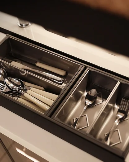 كل أداة في مكانها — Kitchen One
